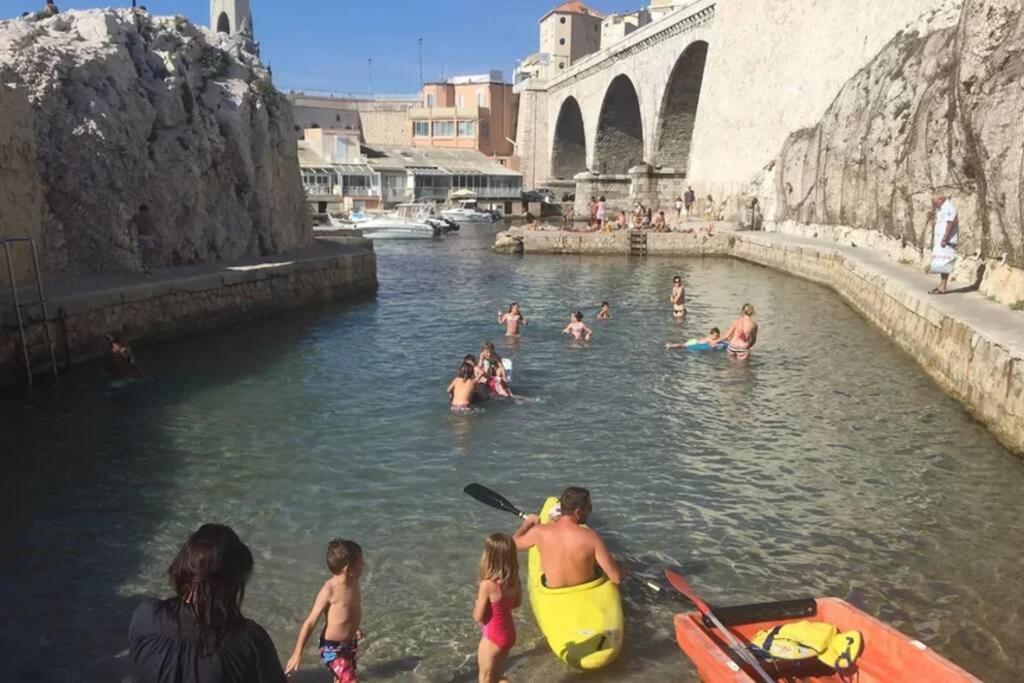 Une Calanque Au Coeur De La Ville Marseille Eksteriør bilde